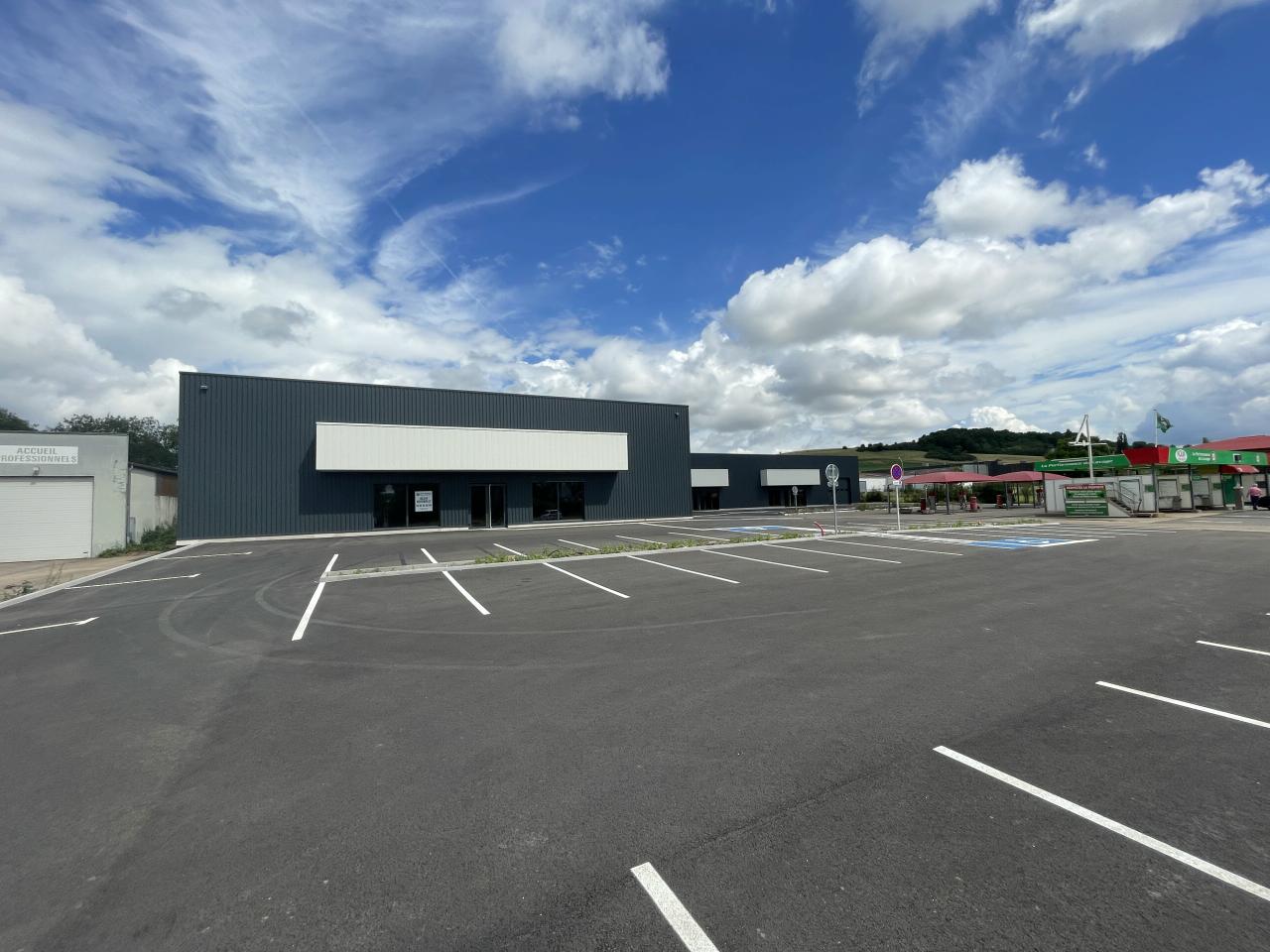 Commerce Essey-lès-Nancy 1240m² Location commerce Essey-lès-Nancy Meurthe-et-Moselle OLCOM2316569 0